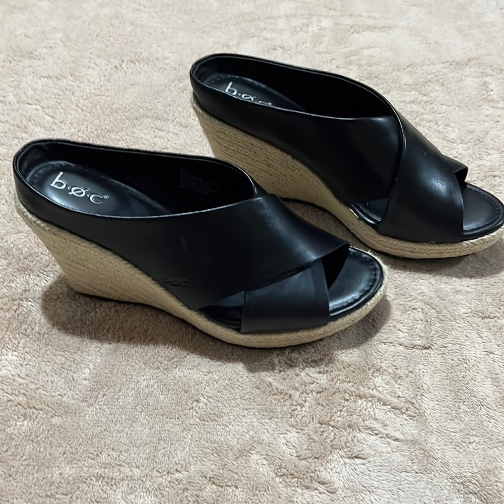 b.o.c. Wedge Espadrilles size 6